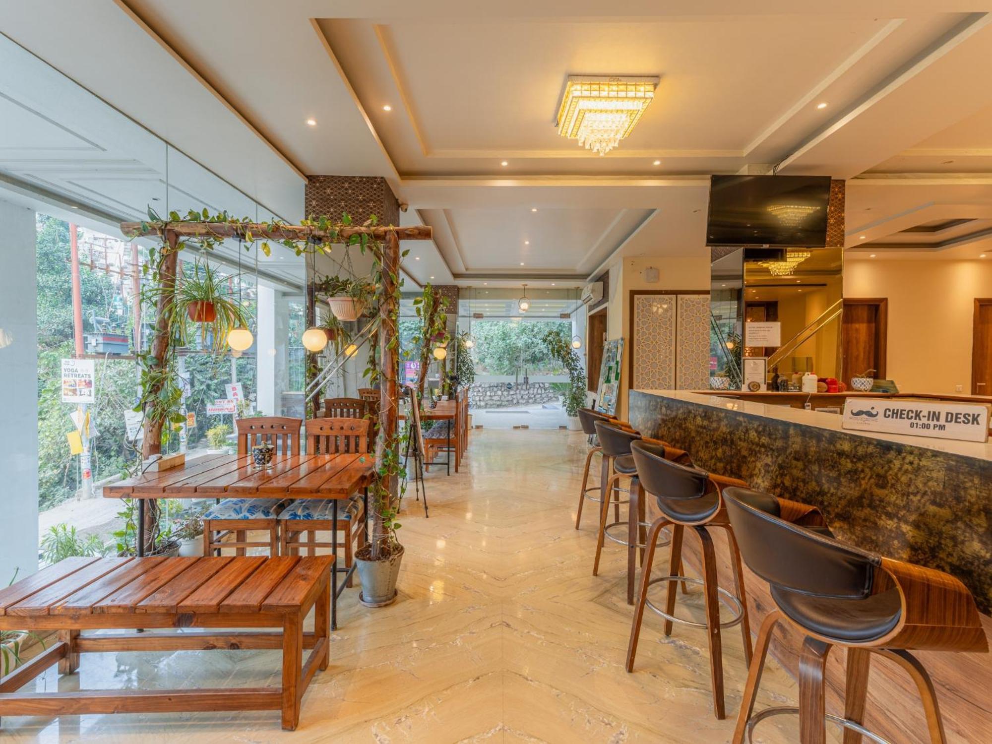 Hostel Moustache Rishikesh Luxuria Exterior foto